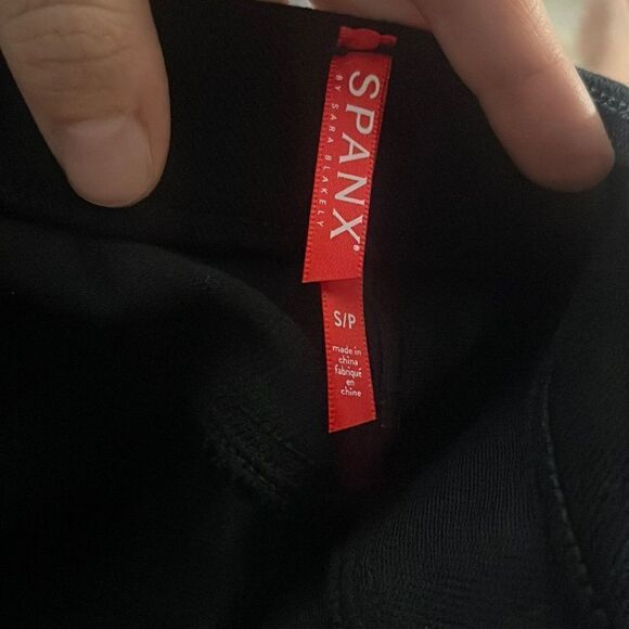 Spanx Jean-ish Black Ankle Leggings S - Picture 7 of 8
